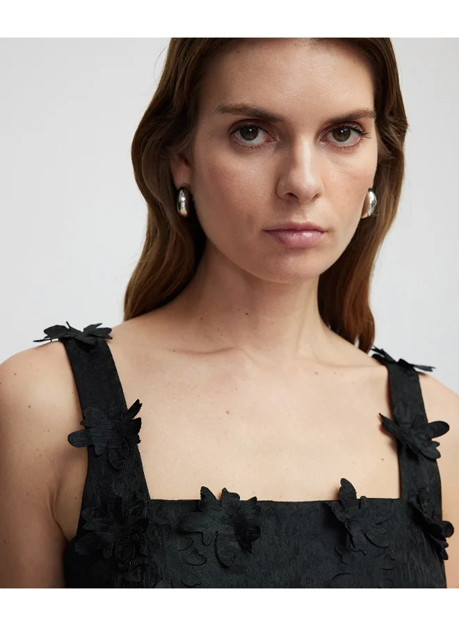 ابيكول Floral Applique Blouse