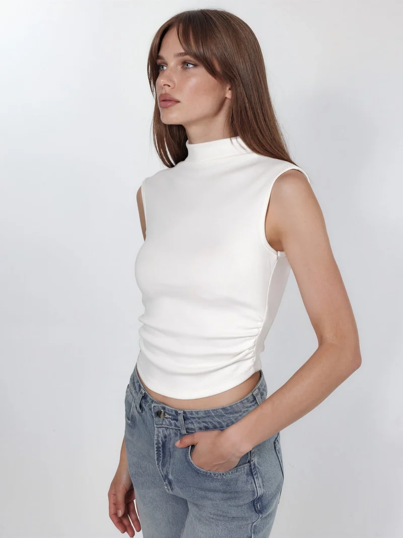 هيكاب Modal Touch Half Turtleneck Crop Top