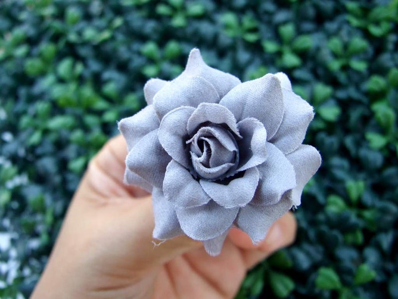 ICRAFY Artificial Flower, Silk Head Grey Roses 50 Pcs Faux Flowers Fake Flowers Perfect for DIY Wedding Backdrop Centerpieces Party Home Headband Arrangement Decorations (Size 1.75 in), 1.75 inch - Image 4