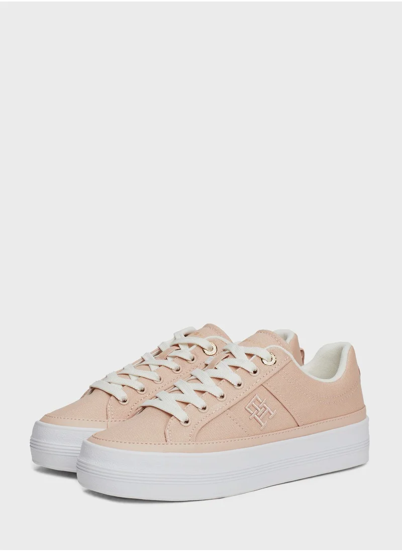 TOMMY HILFIGER Lace Up Low Top Sneakers