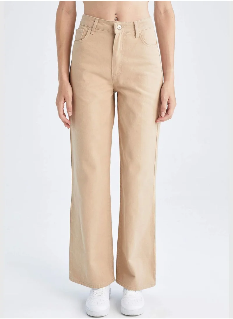 ديفاكتو Woman Wide Leg Woven Trousers