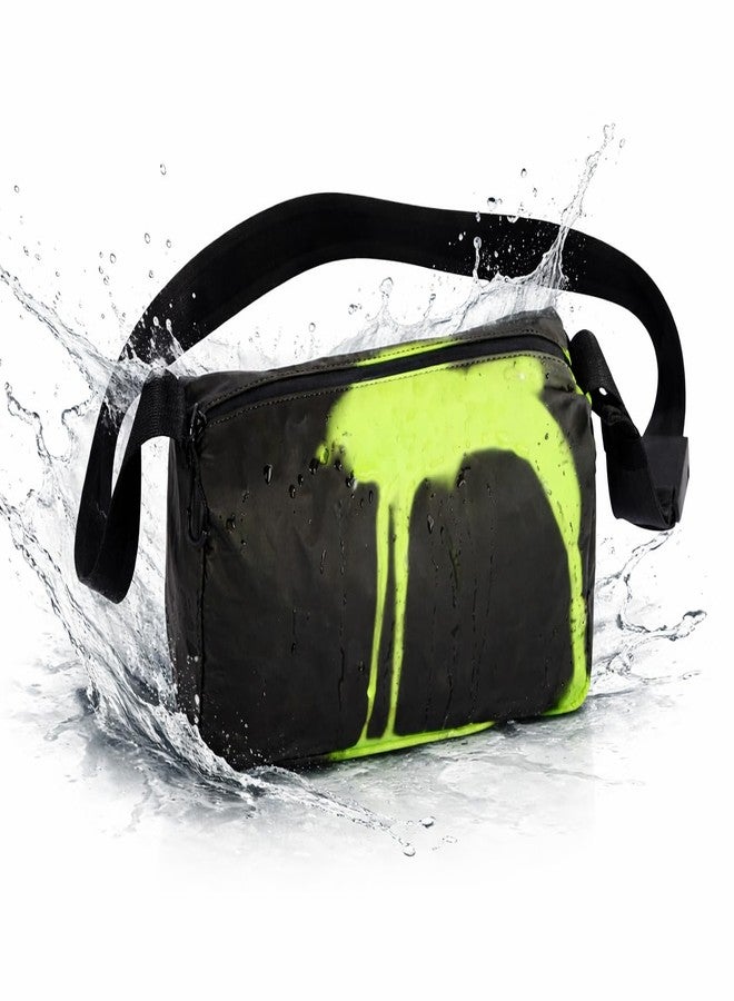 PPZ Color-Changing Crossbody Bag, Heat-Reactive Design, Small Zippered Shoulder Bag with Adjustable Strap, Black (Black/green) - Image 1