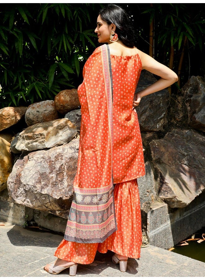 أيه كيه إس طقم كورتا حرير شانديري مطبوع بانداني بياقة مربوطة بدون أكمام من  كوتور مع دوباتا - Image 5