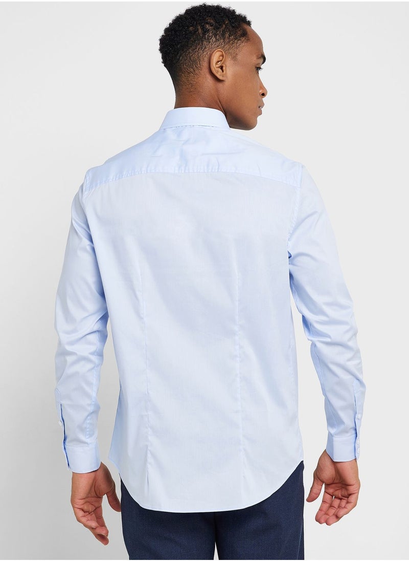 GUESS - Essential Slim Fit Shirt - Image 1