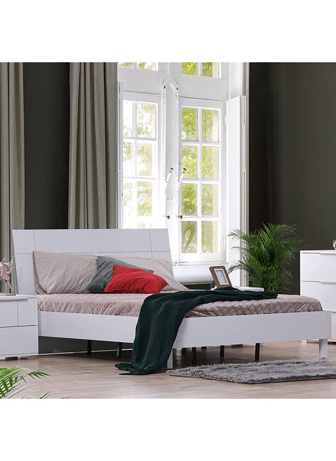 DANUBE HOME سرير بروكلين كوين قوي ومتين بتصميم عصري خشبي مزدوج أثاث هادئ ومريح مصنوع في تركيا باللون الأبيض  - Image 4