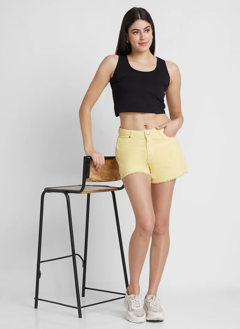 Globus Women Stretchable Mid-Rise Frayed Denim Shorts