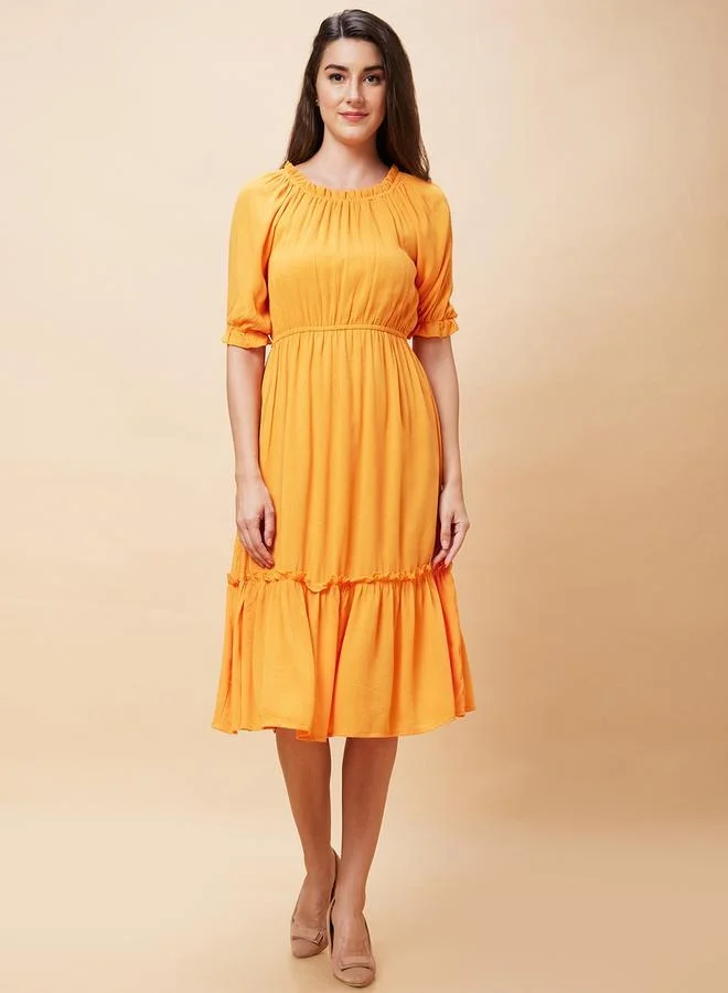 globus Ruffled Linen Dress