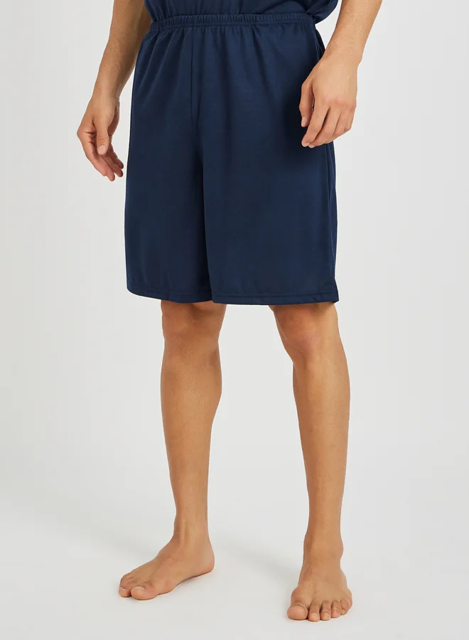 Styli Styli Unwind Minimal Print T-Shirt and Shorts Pyjama Set