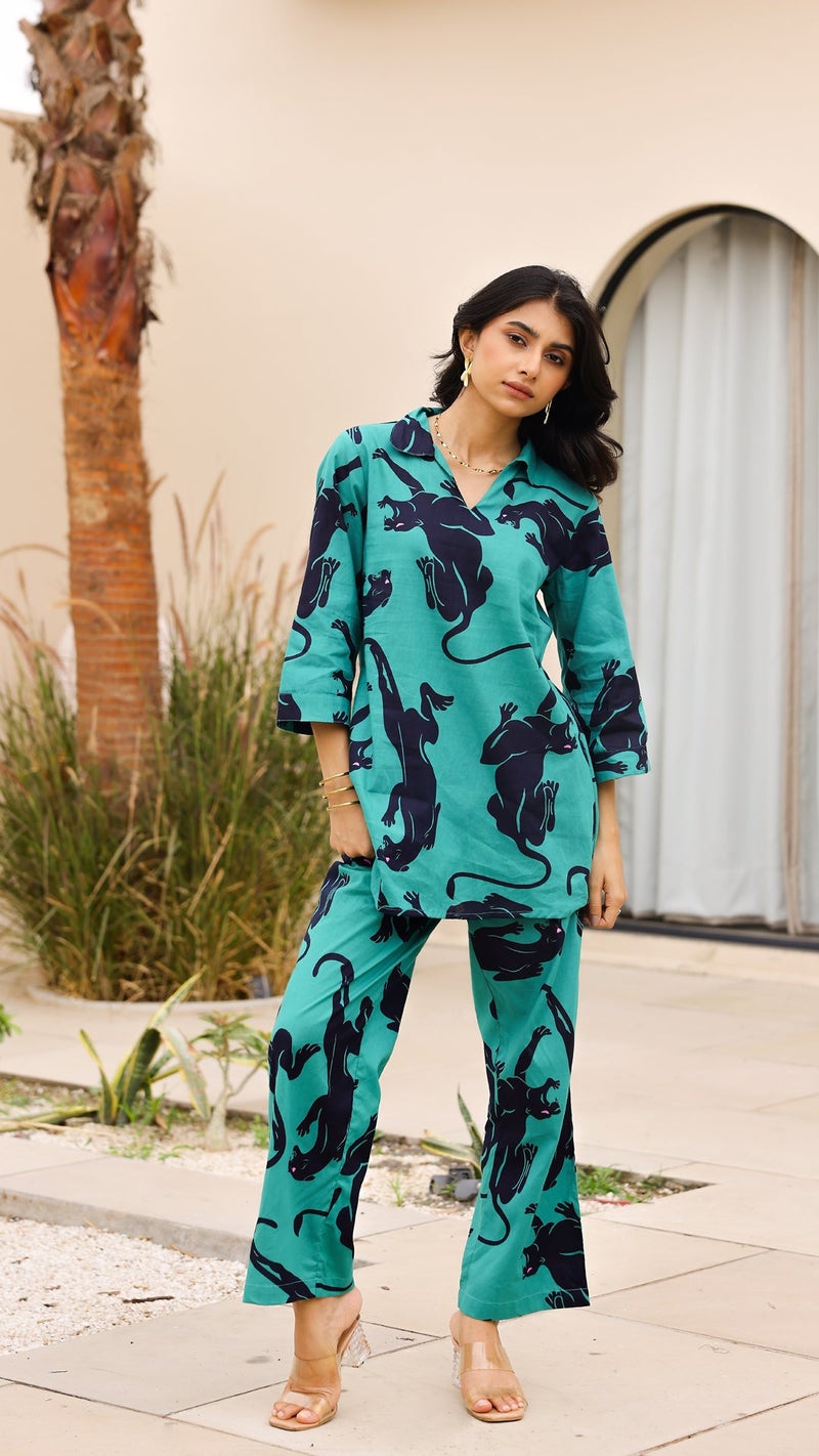 FLAVIA CREATION طقم متناسق للنساء باللون الأخضر - Image 1