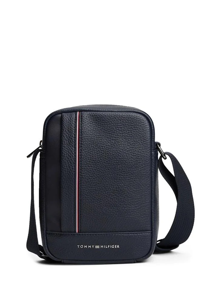 CENTRAL Crossbody