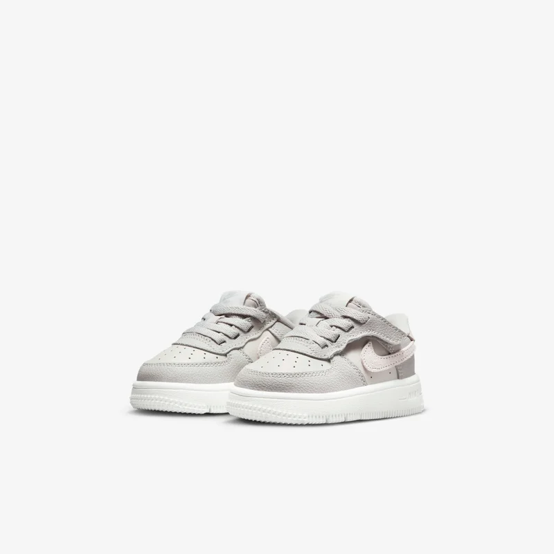 Nike Kids' Force 1 Low LV8 EasyOn Shoes