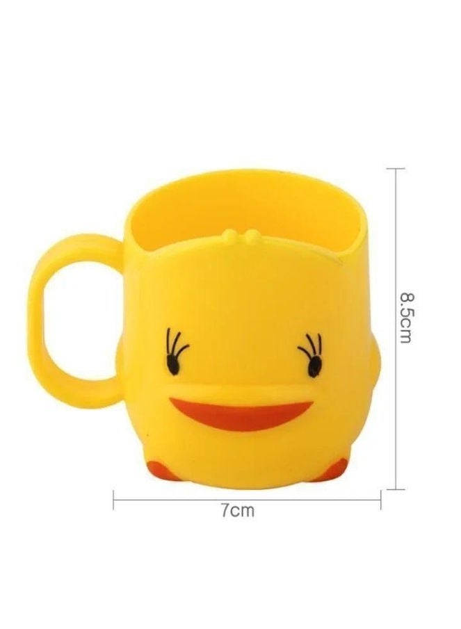 حامل أقلام للمكتب ، حامل بتصميم بطة صفراء صغيرة يستخدم للأقلام أو فرش المكياج او معجون الاسنان ، يستخدم على سطح المكتب - Image 5