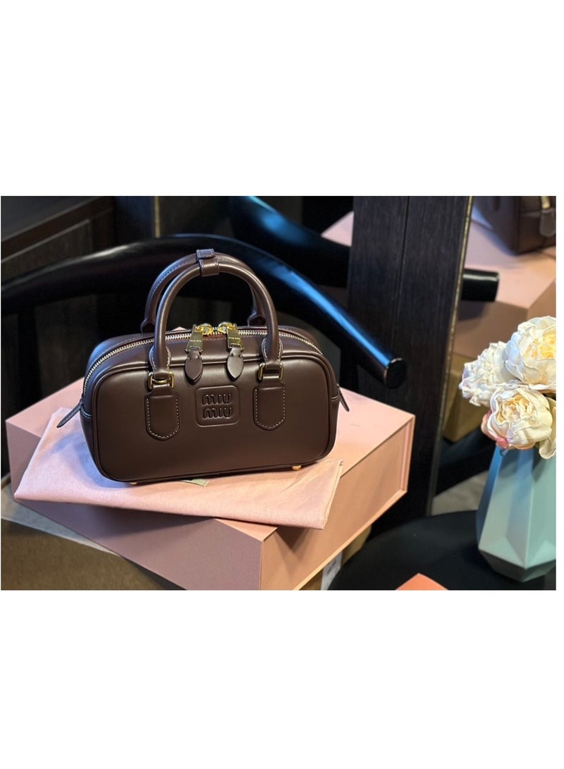 Arcadie leather bag - Image 1