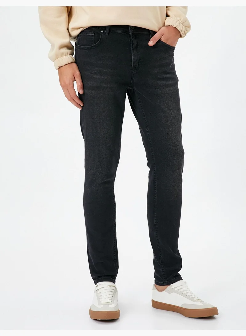 KOTON Michael Skinny Fit Jeans