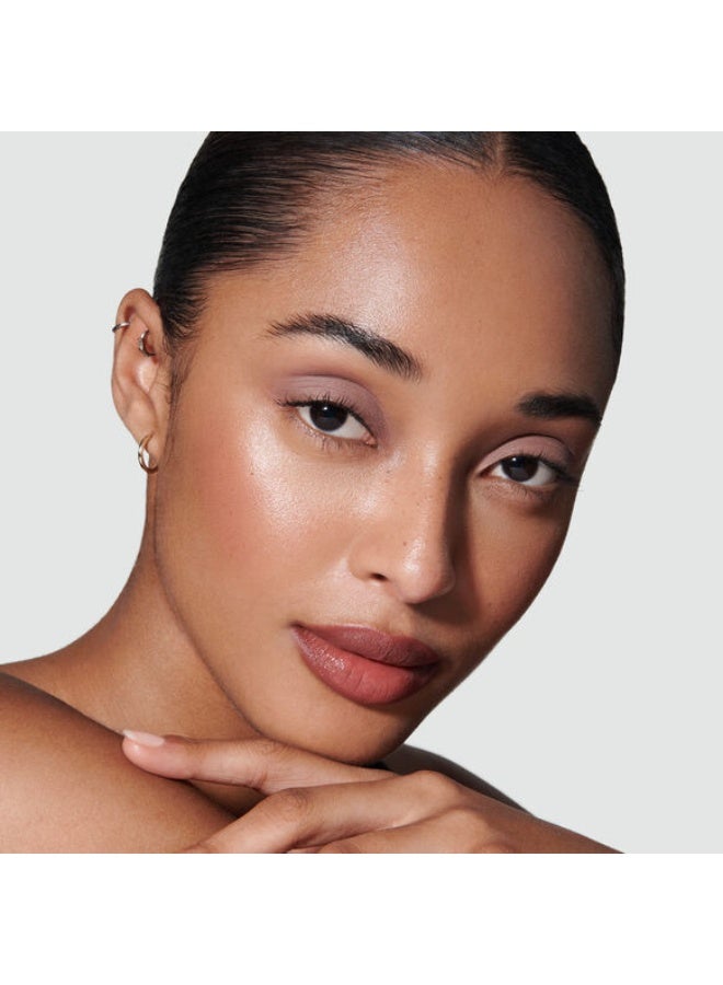 Lisa Eldridge Liquid Silk Eyeshadow ione 2.8ml - Image 3
