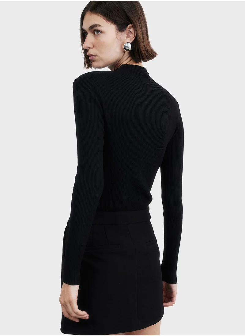 H&M Ribbed High Neck Top