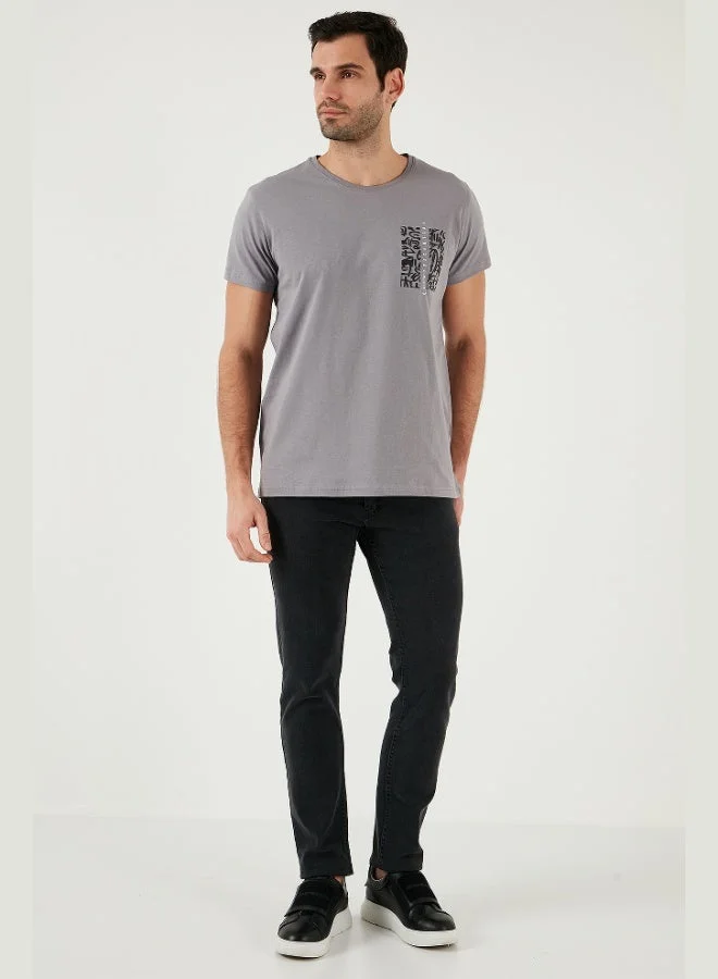 بوراتي تيشيرت رجالي قطن بياقة دائرية بقصة ضيقة من بوراتي