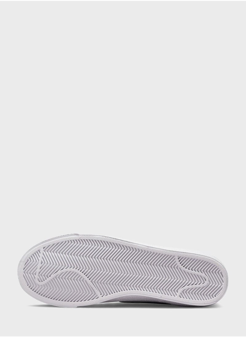 Nike - Blazer Mid '77 - Image 1