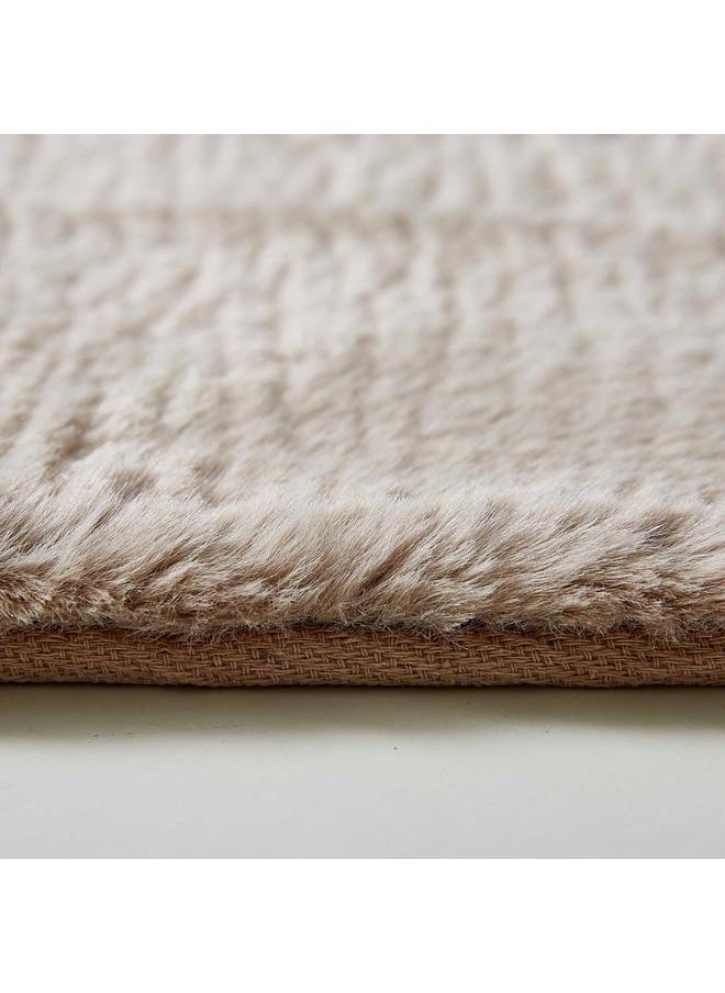 Rabbit Fur Soft Rug 160X230 Cm - pzsku/Z7D8725B1E3695F5386B8Z/45/_/1720282041/fae98a98-a6cb-46b2-a926-cd62cadb5391