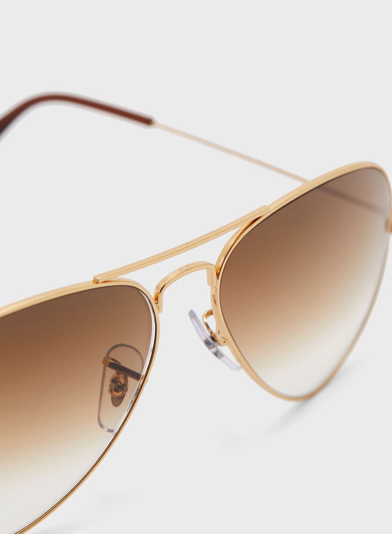 Ray-Ban 0Rb3025 Aviator Sunglasses - Image 3