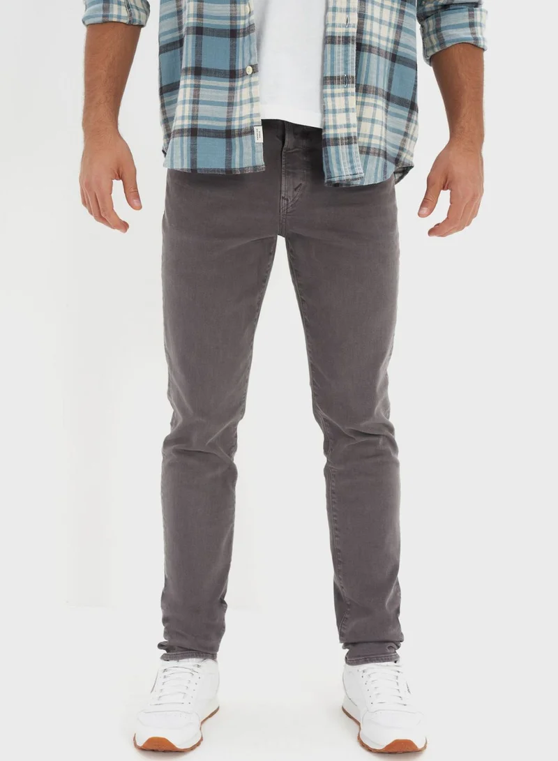American Eagle Light Wash Slim Fit Jeans