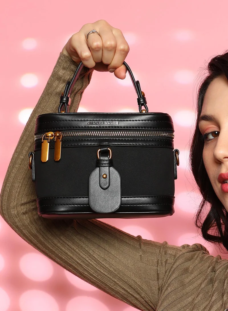 Haute Sauce Women's The Velvet Oval Bucket Bag - Midnight Black