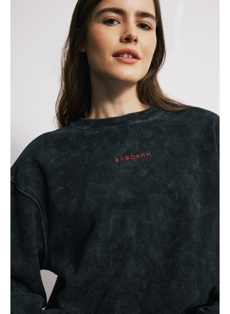 Babokah Distressed Effect Loose Fit Unisex Sweatshirt – Vintage Style Oversized Top for Men & Women - Image 3