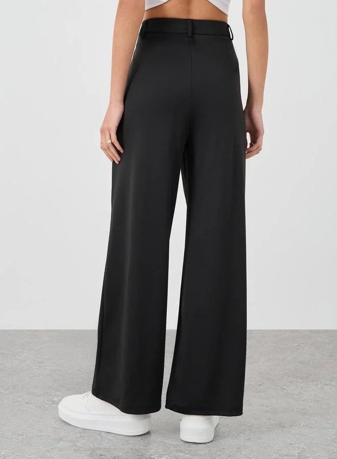 Styli Women Black Stretch Wide Leg Pants with Side Pockets