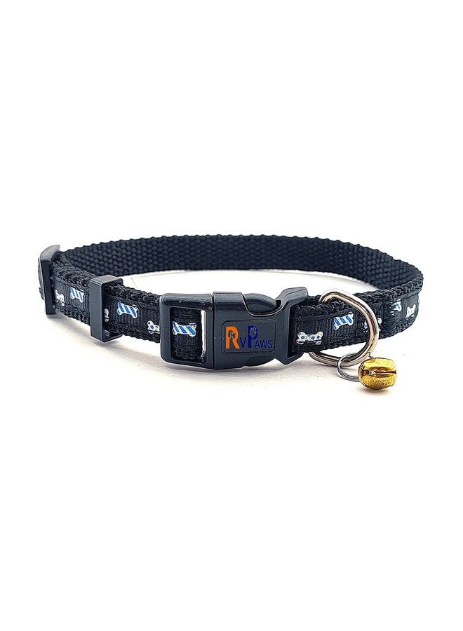 طوق جرو مع جرس، طوق ناعم قابل للتعديل وآمن وحماية، رباط عنق قطة لطيف مع طباعة حيوان للجراء والقطط (عبوة من قطعة واحدة) (أسود) - Image 1