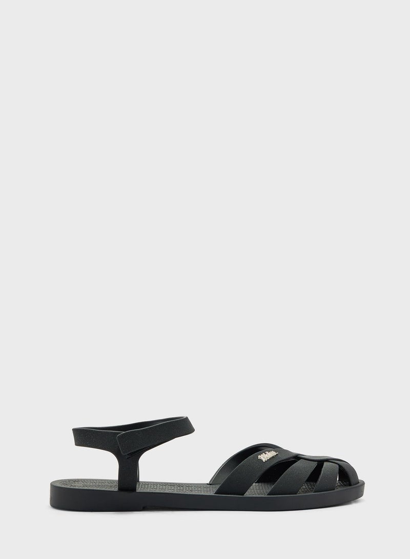 ميليسا صنادل بكعب منخفض وشريط للكاحل - Image 1