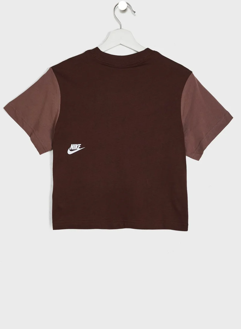 Nike Youth Nsw Essential Boxy T-Shirt