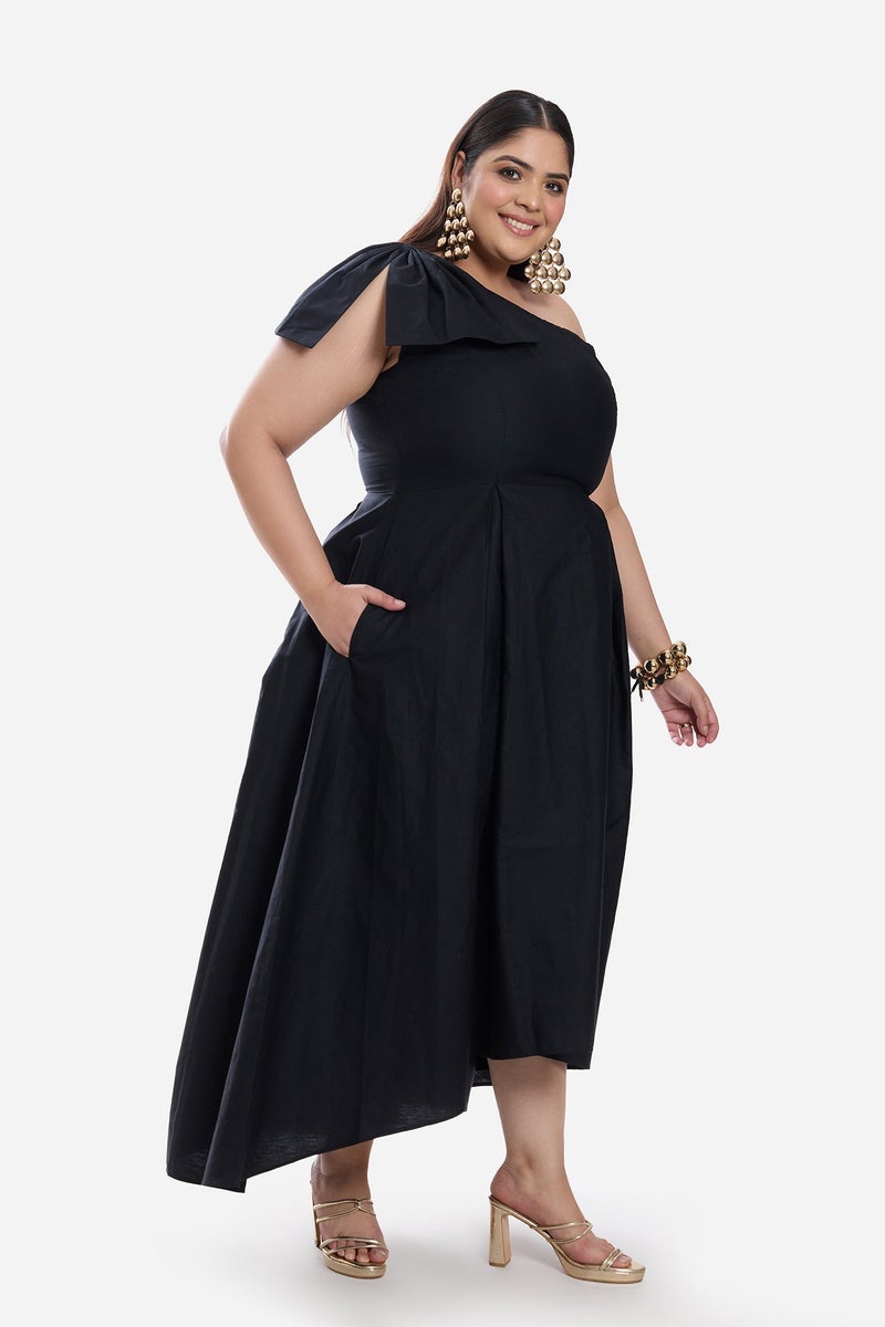 Virgio Solid Cotton One Shoulder Bow Plus Size Dress for Women - Image 4
