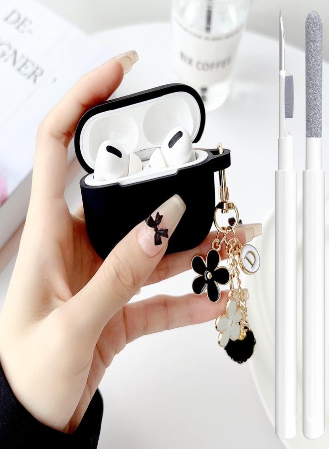جراب أنيق لسماعات AirPods Pro 3، مناسب للفتيات والسيدات، مزود بسلسلة مفاتيح على شكل زهرة بوم بوم ومجموعة تنظيف، غطاء حماية من السيليكون الناعم لسماعات AirPods Pro من الجيل الثالث (2025)، أسود - Image 1