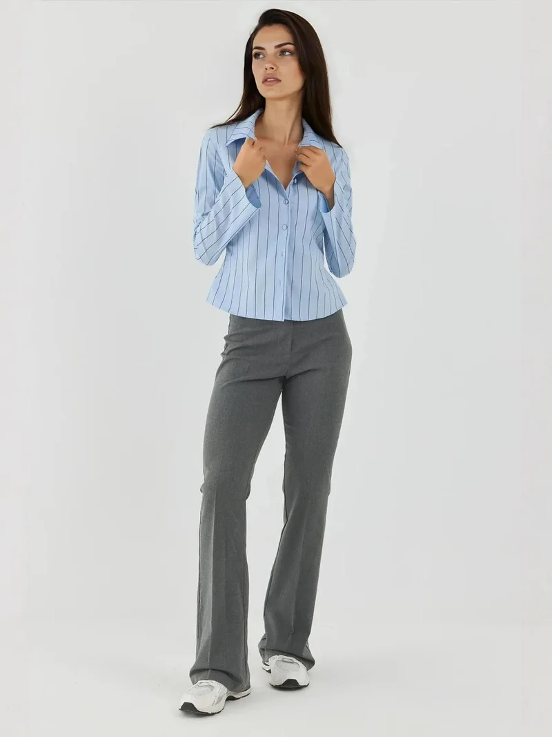 زوبعة قميص مخطط بأزرار