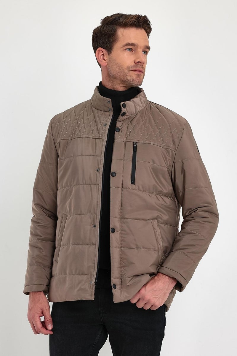 Sivaist Men's Cream Standard Fit Normal Cut Fur Lined Stand Collar Snap Detail Zippered Winter Coat  - Image 1