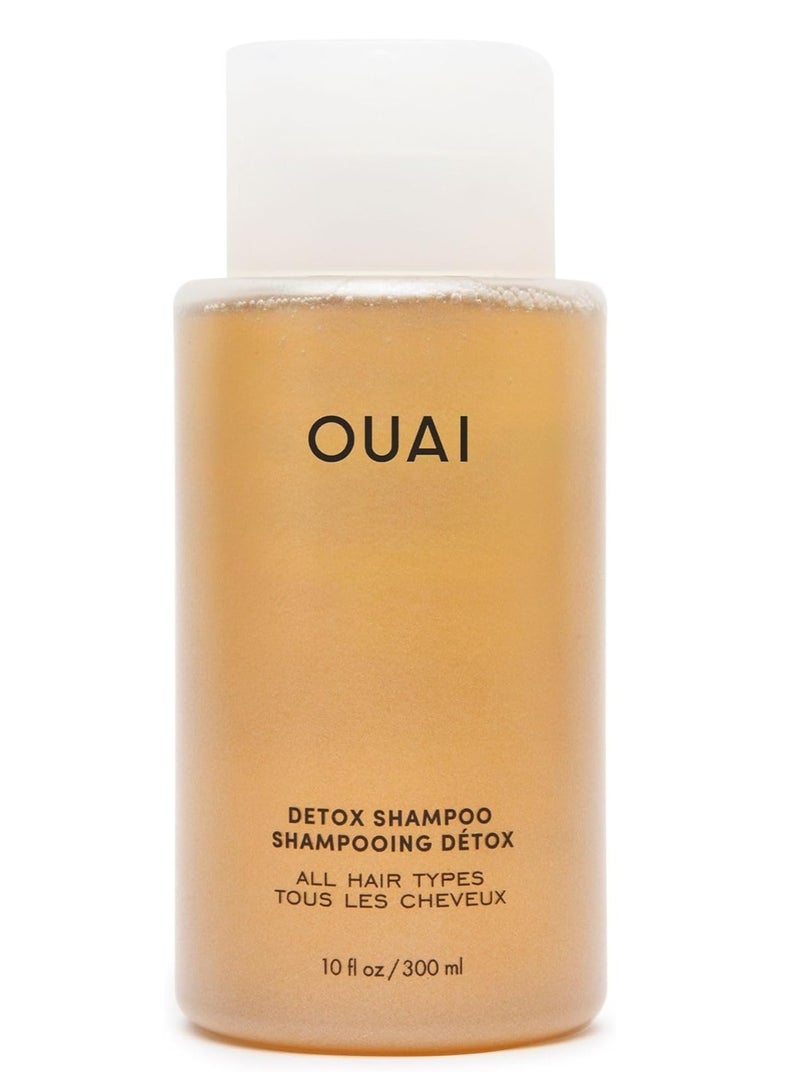 OUAI Detox Shampoo. Clarifying Cleanse for Dirt, Oil, Product and Hard Water Buildup. Get Back to Super Clean, Soft and Refreshed Locks. (10 oz) - Image 1