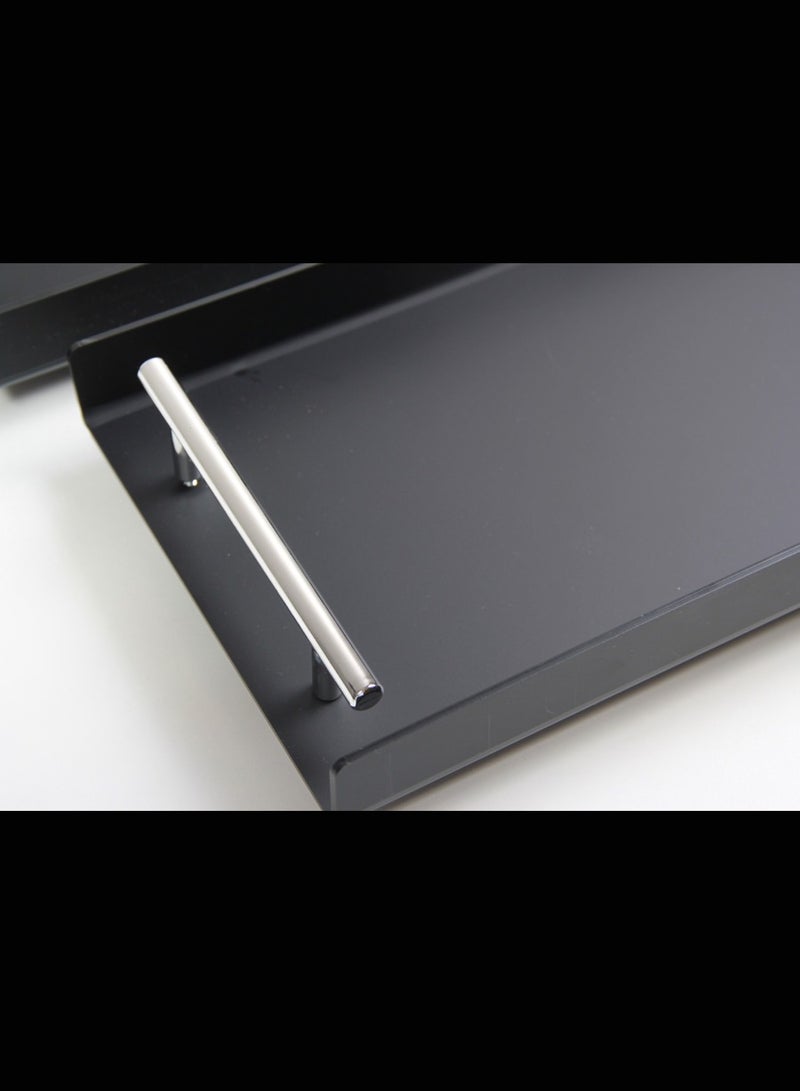 A set of multi-use serving trays  - Image 4