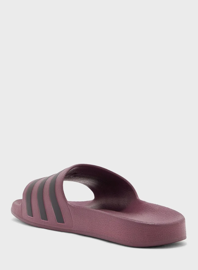 adidas حذاء اديليت اكوا