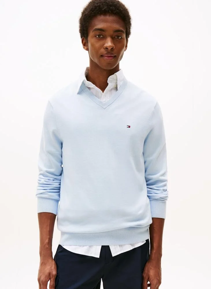 تومي هيلفيغر كنزة أساسية بقصة عادية