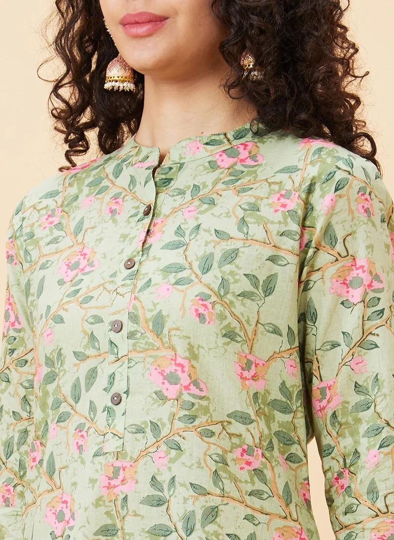 globus Globus Women Floral Printed Straight Calf Length Kurta
