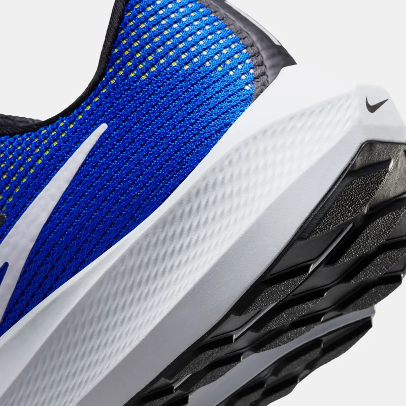 Nike Blue Men's Pegasus 40 Road Running Shoe for Men | Best Price UAE