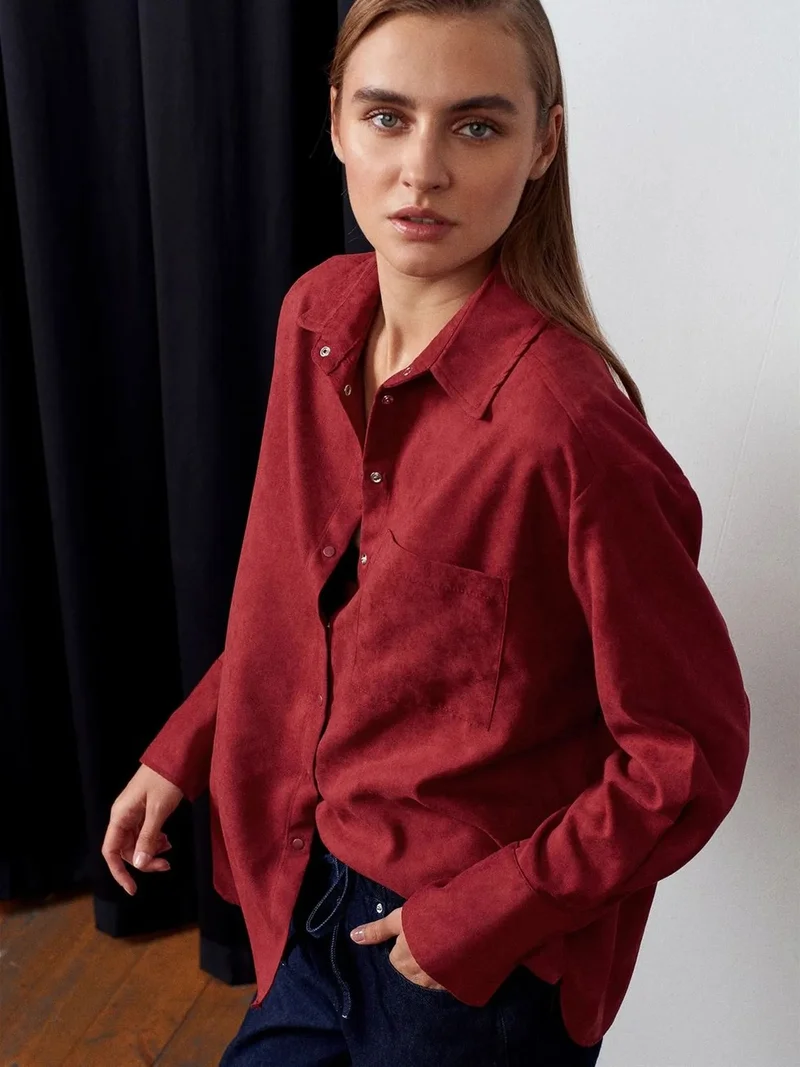 ديلفين DILVIN Oversized Faux Suede Button Shirt