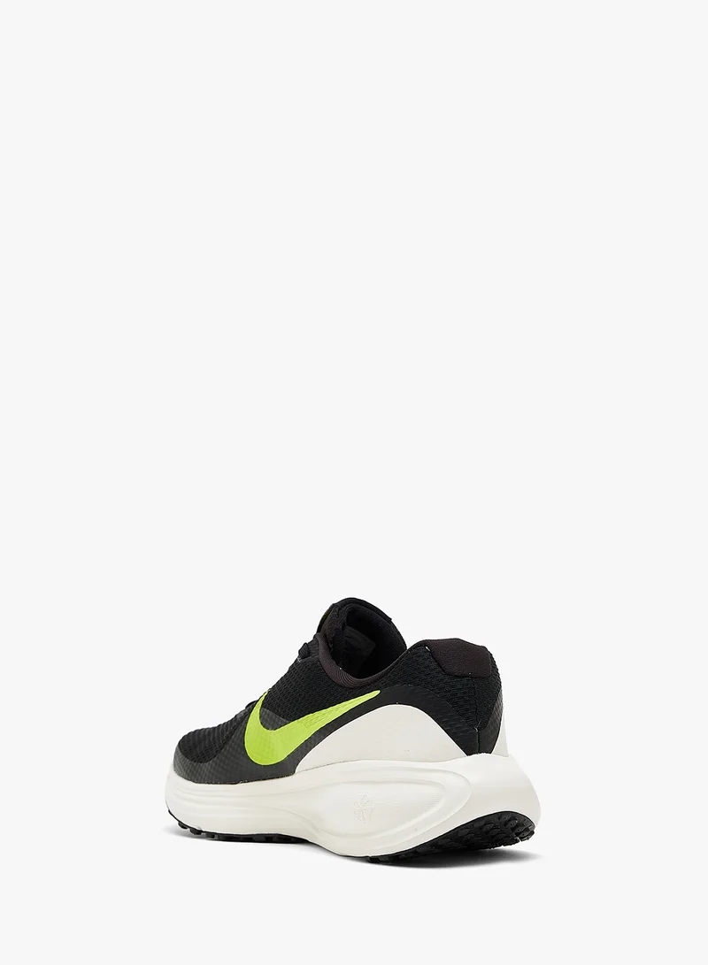 Nike Revolution 8