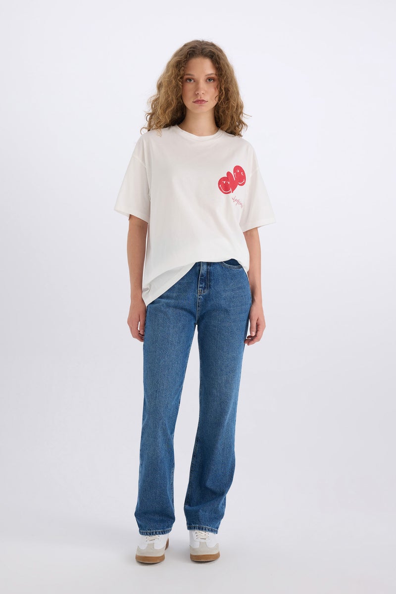 DeFacto White Woman SmileyWorld Oversize Crew Neck Back Printed T-Shirt Casual - Image 2