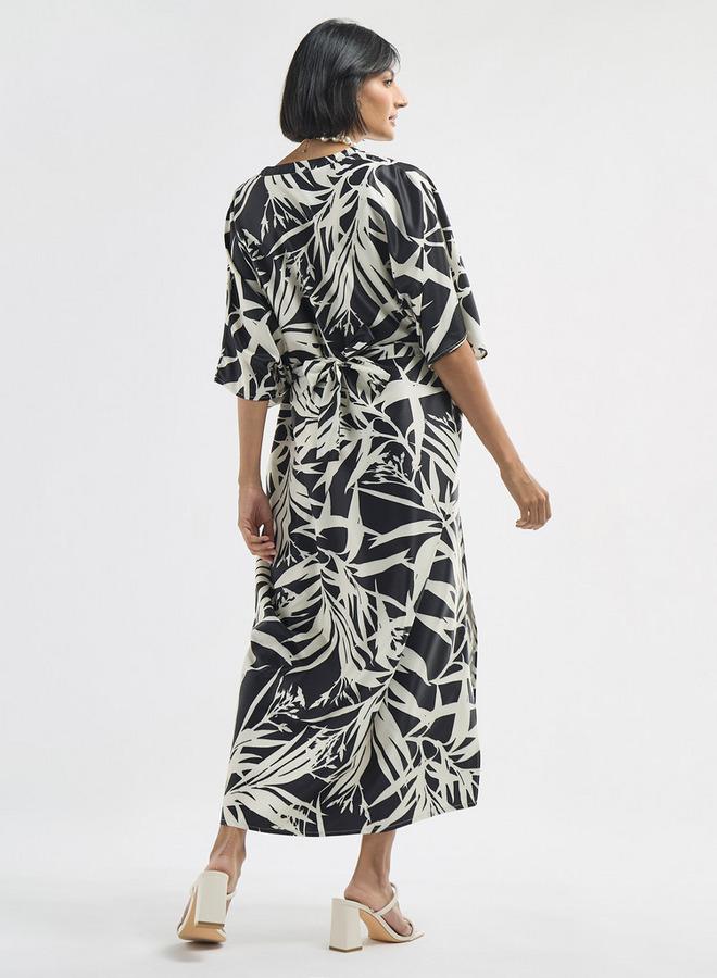 Splash FAV All-Over Tropical Print V-neck Kaftan Dress with Tie-Up Belt and Slit Detail - Image 3