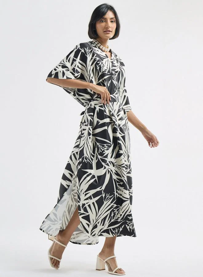 Splash FAV All-Over Tropical Print V-neck Kaftan Dress with Tie-Up Belt and Slit Detail