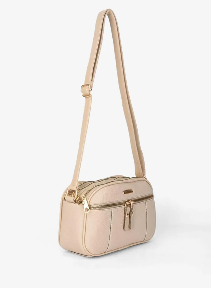 Women's Sincap Vizon 4-Compartment Synthetic Leather Medium-Size Zipper Closure Hand, Arm and Shoulder Bag.