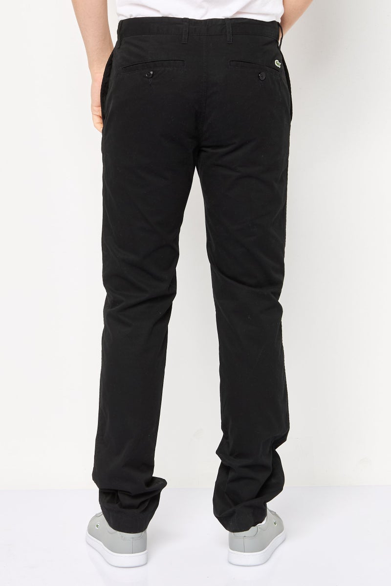 LACOSTE سروال تشينو عادي للرجال، أسود - Image 2