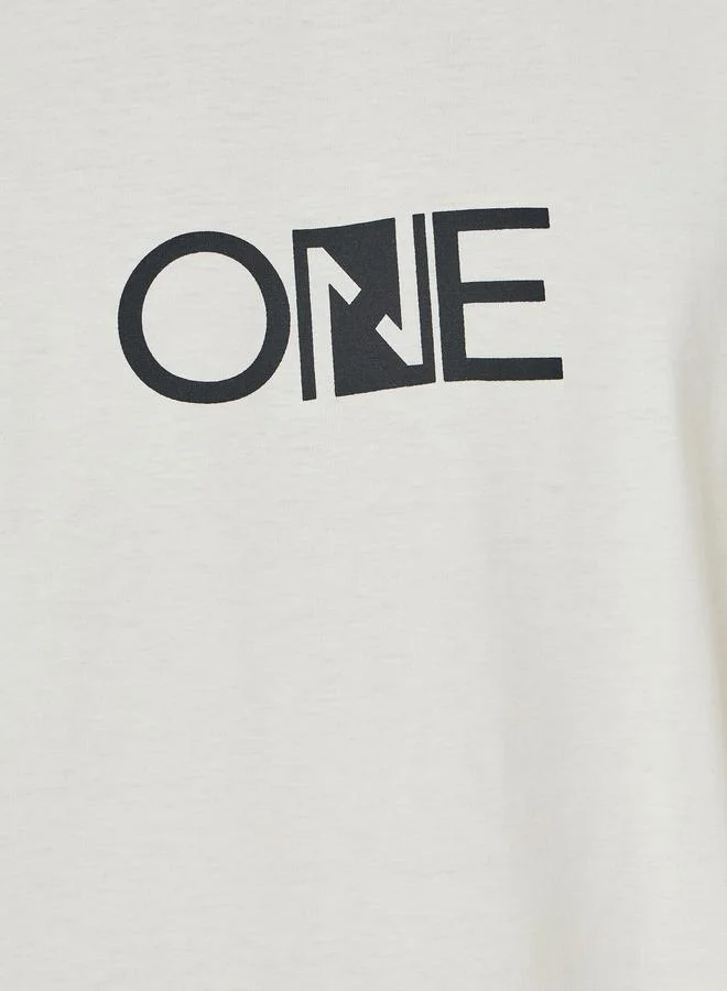 ستايلي Chest Minimal Print Oversized Cotton Rich T-Shirt