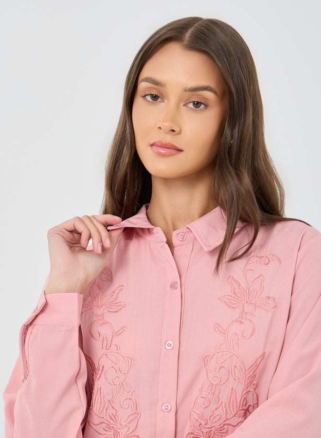ستايلي قميص بياقة عريضة مطرز بالزهور - Image 3